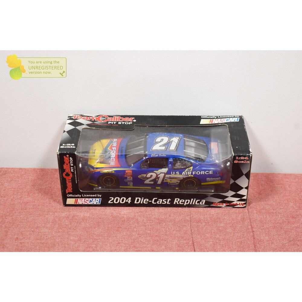 Team Caliber Pit Stop #21 Elliott Sadler Die-Cast 1/24 Scale